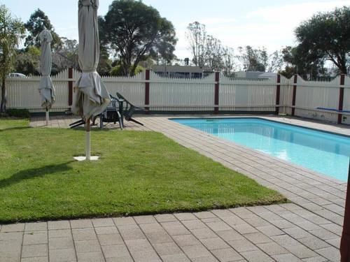 Centre Town Motel Nagambie Εξωτερικό φωτογραφία